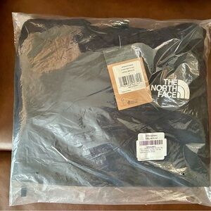 NEW The North Face Evolution Box NSE Hoodie - Black w/ Coral Logo